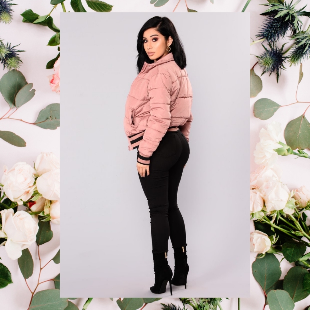 Mrs. Jackson Puffer Jacket - Light Pink - Picture 2 of 2